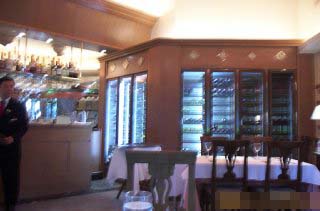 �}�L���x��