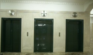 �鐼�x���G���x�[�^�[