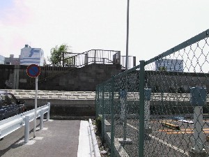 �}���V����������e���X��]��